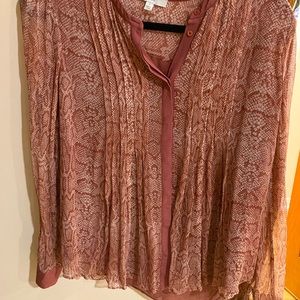 Josie silk blouse in excellent condition